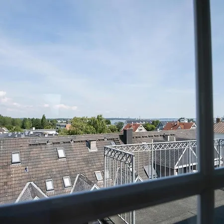Alte Bergstraße 8a, 22